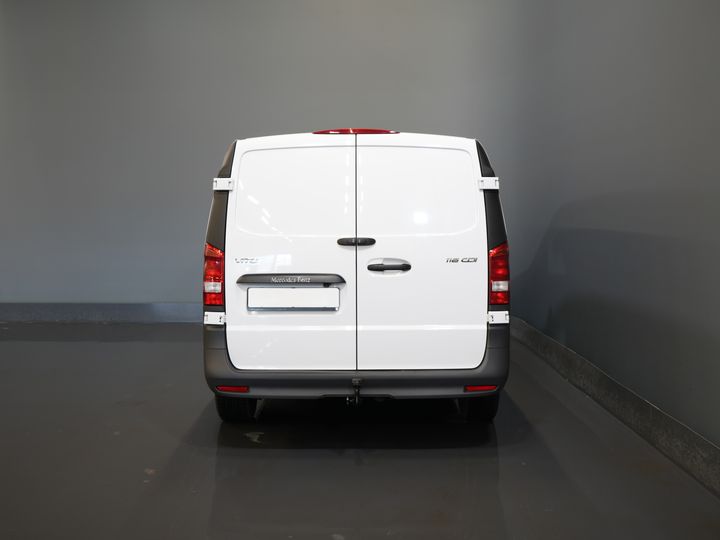 Mercedes-Benz Vito Van 116 CDI Aut. L3 2.5t Trekverm./Stoelverw./ 270Gr.Doors/ Camera/ Navi/ Cruise/ PDC/ Towbar