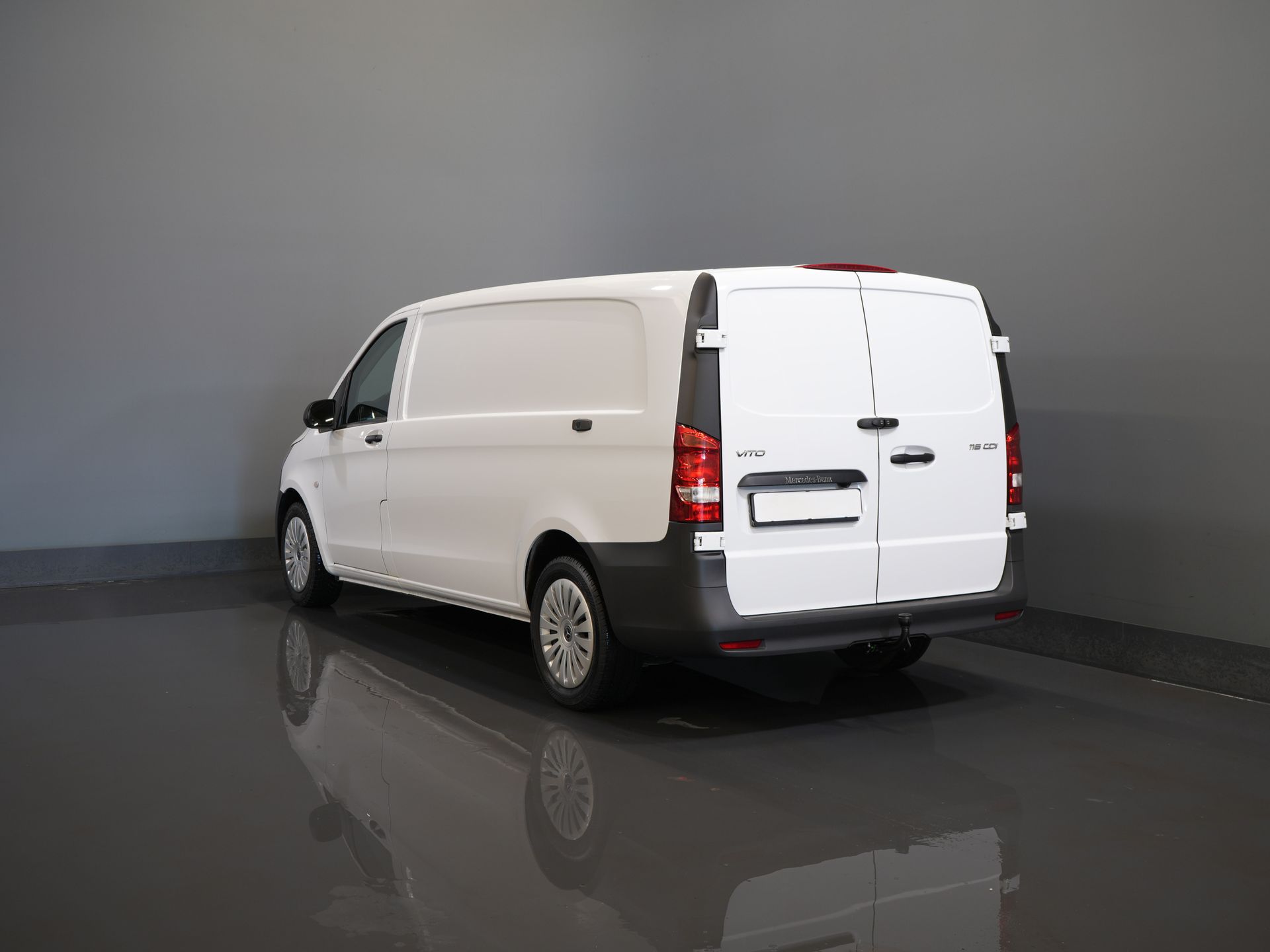 Mercedes-Benz Vito Van 116 CDI Aut. L3 2.5t Trekverm./Stoelverw./ 270Gr.Doors/ Camera/ Navi/ Cruise/ PDC/ Towbar