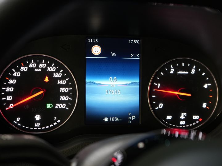 Mercedes-Benz Sprinter Van 317 CDI Aut. L2H2 BPM FREE! Scaun electric/ 270 Gr. uși/ Încălzire scaune/ Navi/ Cameră/ Cruise/ Airco/ DAB