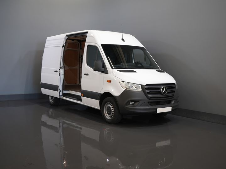 Mercedes-Benz Sprinter Van 317 CDI Aut. L2H2 BPM FREE! Scaun electric/ 270 Gr. uși/ Încălzire scaune/ Navi/ Cameră/ Cruise/ Airco/ DAB