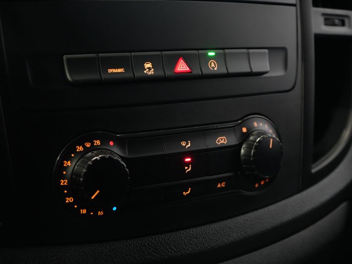 Mercedes-Benz Vito Bestelbus 114 CDI Aut. L3 BPM VRIJ! NL Auto/ Carplay/ Cruise/ DAB/ Camera/ LMV 18”/ Sidebars