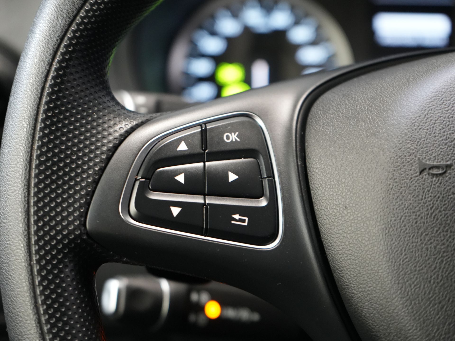 Mercedes-Benz Vito Bestelbus 114 CDI Aut. L3 BPM VRIJ! NL Auto/ Carplay/ Cruise/ DAB/ Camera/ LMV 18”/ Sidebars