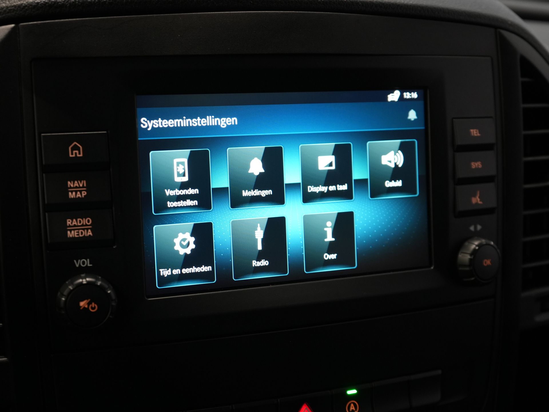 Mercedes-Benz Vito Bestelbus 114 CDI Aut. L3 BPM VRIJ! NL Auto/ Carplay/ Cruise/ DAB/ Camera/ LMV 18”/ Sidebars