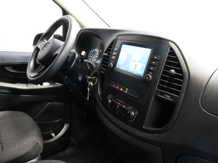 Mercedes-Benz Vito Bestelbus 114 CDI Aut. L3 BPM VRIJ! NL Auto/ Carplay/ Cruise/ DAB/ Camera/ LMV 18”/ Sidebars