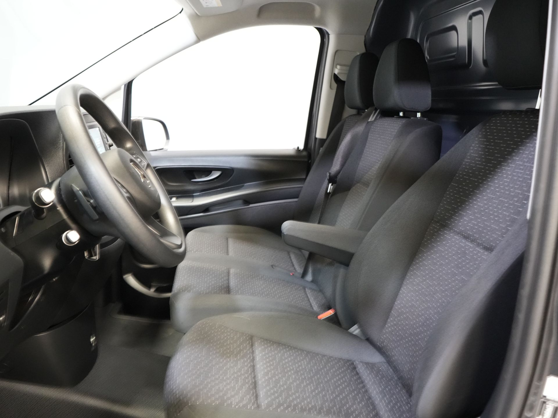Mercedes-Benz Vito Bestelbus 114 CDI Aut. L3 BPM VRIJ! NL Auto/ Carplay/ Cruise/ DAB/ Camera/ LMV 18”/ Sidebars