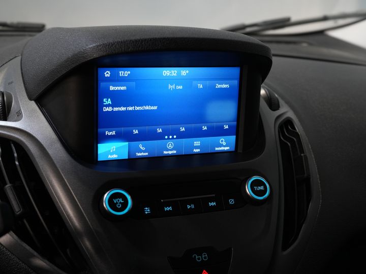 Ford Transit Courier Van 1.5 TDCI 100 ch Limited Sièges / Pare-brise / Navi / Carplay / Caméra / Climatisation / PDC / LMV / Croisière / Attelage