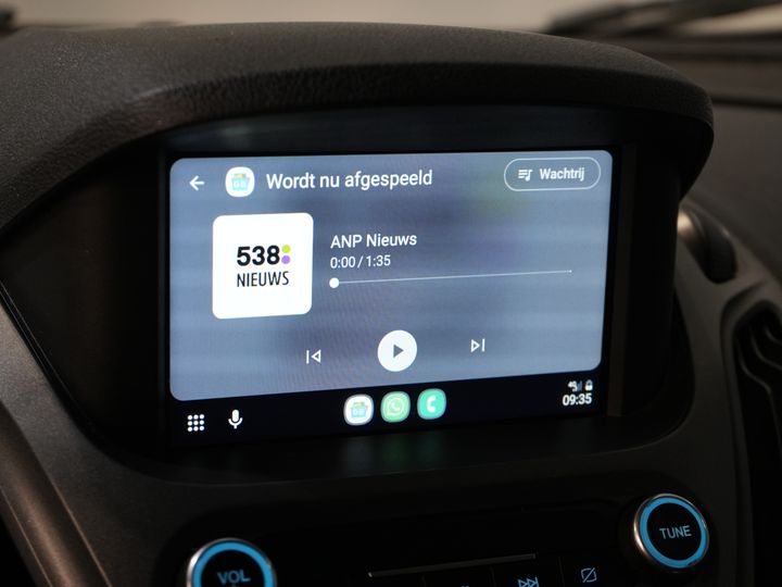 Ford Transit Courier Van 1.5 TDCI 100 ch Limited Sièges / Pare-brise / Navi / Carplay / Caméra / Climatisation / PDC / LMV / Croisière / Attelage