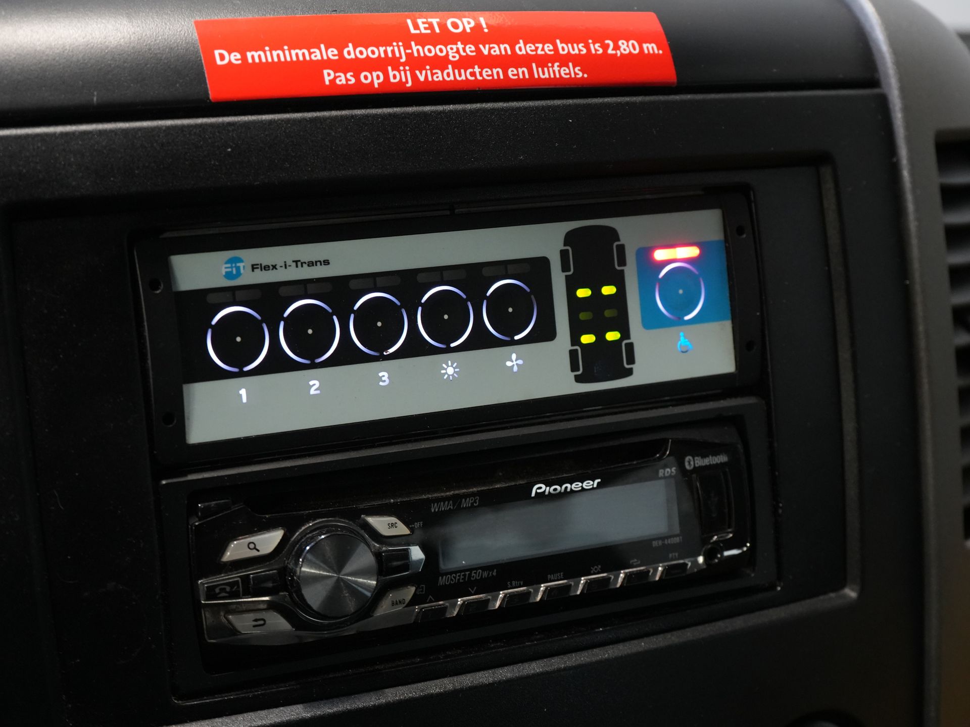 Mercedes-Benz Sprinter Trasporto Passeggeri 313 2.2 CDI L2H2 €9922 IVA inclusa BPM FREE! EXPORT Combi/ 9 persone/ Kombi/ 9P/ Airco/ Sollevatore per sedie a rotelle