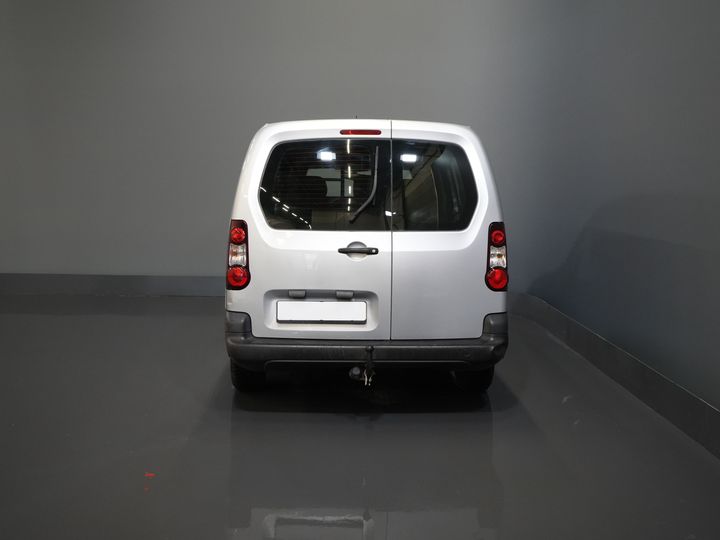 Citroën Berlingo Furgón 1.6 HDI 90 CV (XL) L2 EXPORT ONLY 3 Pers./ NL-car/ Navi/ Airco/ Towbar