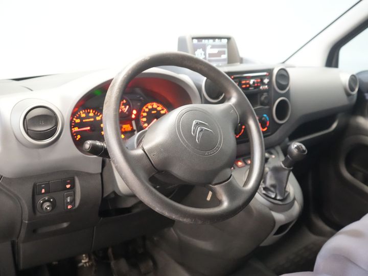 Citroën Berlingo Furgón 1.6 HDI 90 CV (XL) L2 EXPORT ONLY 3 Pers./ NL-car/ Navi/ Airco/ Towbar