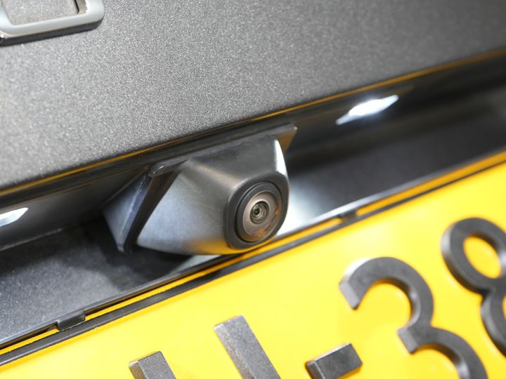 Ford Kuga SUV 2.5 PHEV 225 ch ST-Line LED/ Head-Up/ Adapt.cruise/ Keyless/ Elek.flap/ Stoelverw/ Steeringverw./ Carplay/ Navi/ Climate/ PDC