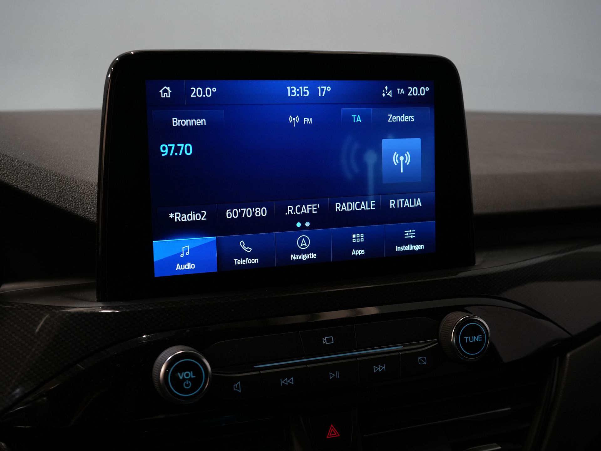 Ford Kuga SUV 2.5 PHEV 225 ch ST-Line LED/ Head-Up/ Adapt.cruise/ Keyless/ Elek.flap/ Stoelverw/ Steeringverw./ Carplay/ Navi/ Climate/ PDC