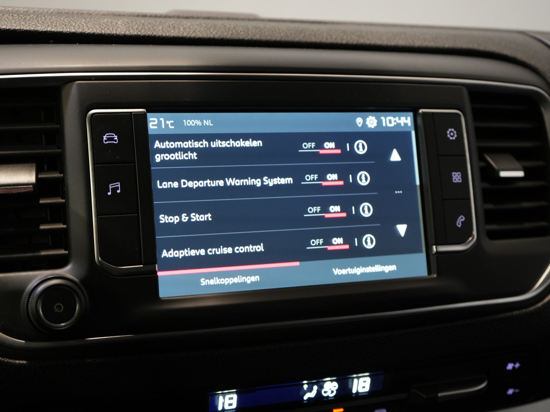 Fiat Scudo Bestelbus 2.0 MJ 180 pk Aut. DC Dubbel Cabine BPM VRIJ! Adapt.Cruise/ Xenon/ Climate/ Keyless/ Carplay/ NL Auto/ PDC