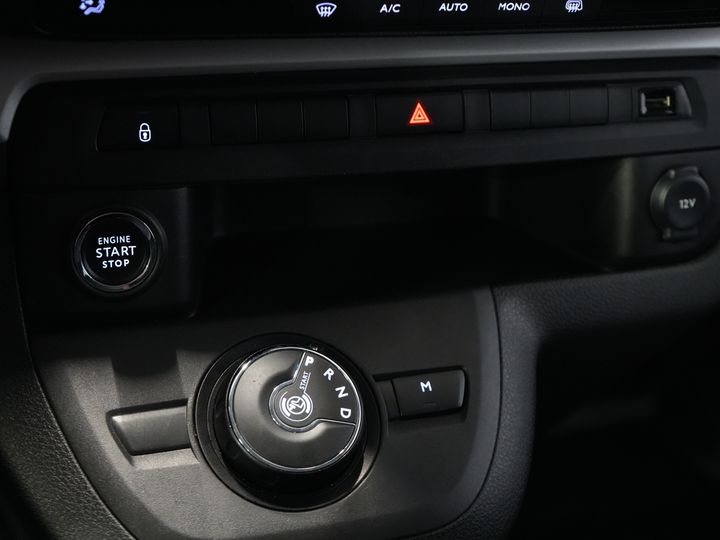 Fiat Scudo Bestelbus 2.0 MJ 180 pk Aut. DC Dubbel Cabine BPM VRIJ! Adapt.Cruise/ Xenon/ Climate/ Keyless/ Carplay/ NL Auto/ PDC