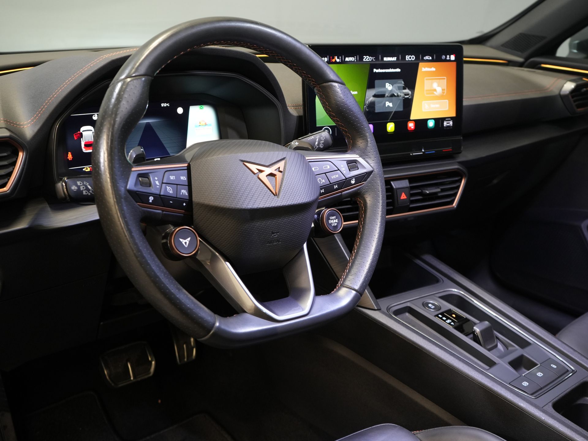 CUPRA Formentor SUV 1.4 e-Hybrid 245 ch VZ Performance Pano/ Elek.Valve/ Elek.Towbar/ Leather/ Alarm III/ Mem.Seat/ Adapt.Cruise/ Matrix/ Seatverw.