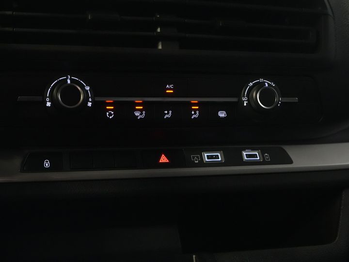Citroën Jumpy Van 2.0 HDI 180 CP Aut DC Cabină dublă BPM GRATUIT! 2x Ușă glisantă/ Virtual Cockpit/ Navi/ Carplay/ Cameră/ PDC/ Cruise/ Bara de remorcare/ Aer