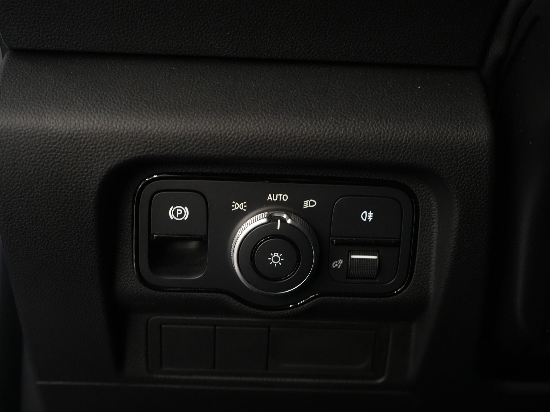 Mercedes-Benz Citan Van 110 CDI Aut. BPM БЕЗКОШТОВНО! LED/ Carplay/ Підігрів сидінь/ Камера/ Круїз/ DAB/ Фаркоп