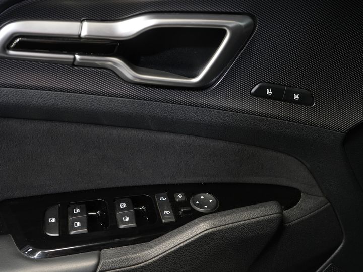 Kia Sportage SUV 1.6 T-GDi Plug-in Hybrid AWD GT-line LED/ Virtual Cockpit/ Adapt.Cruise/ Memory seat/ Stoelverw./ Stoelvent./ Stuurverw./ Camera