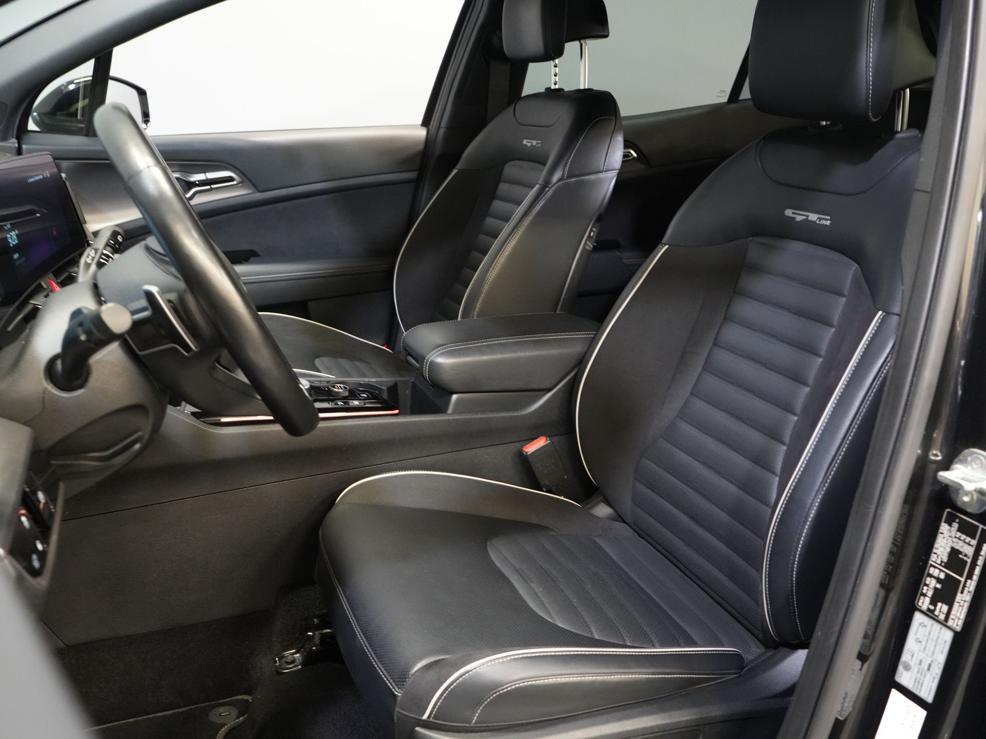 Kia Sportage SUV 1.6 T-GDi Plug-in Hybrid AWD GT-line LED/ Virtual Cockpit/ Adapt.Cruise/ Memory seat/ Stoelverw./ Stoelvent./ Stuurverw./ Camera