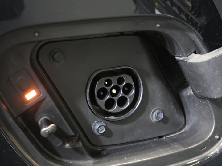 Kia Sportage SUV 1.6 T-GDi Plug-in Hybrid AWD GT-line LED/ Virtual Cockpit/ Adapt.Cruise/ Memory seat/ Stoelverw./ Stoelvent./ Stuurverw./ Camera