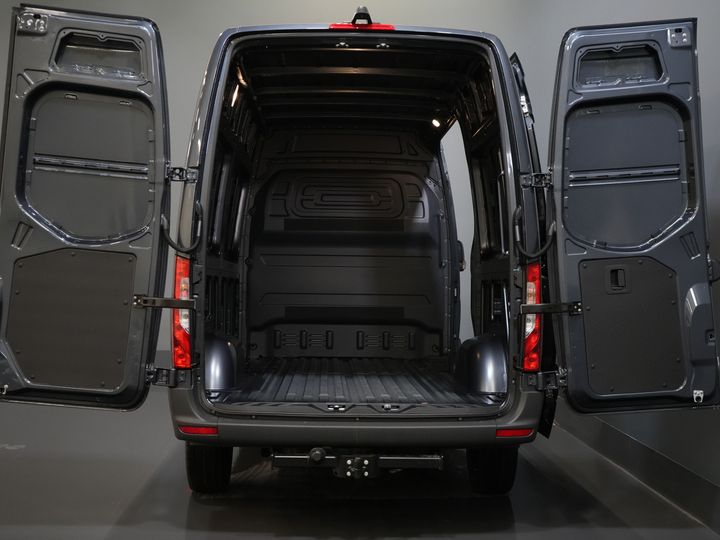 Mercedes-Benz Sprinter Van 319 CDI Aut. L2H2 BPM-FREE LED/ 3,5t Anhängevorrichtung/ Elektrischer Sitz/ Kamera/ Tempomat