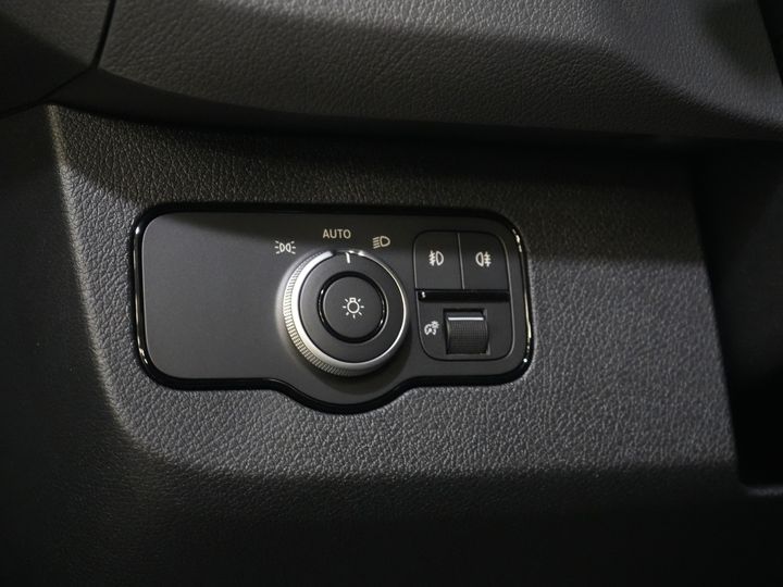 Mercedes-Benz Sprinter Van 319 CDI Aut. L2H2 BPM-FREE LED/ 3,5t Anhängevorrichtung/ Elektrischer Sitz/ Kamera/ Tempomat
