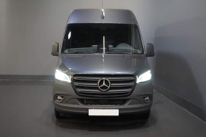 Mercedes-Benz Sprinter Van 319 CDI Aut. L2H2 BPM-FREE LED/ 3.5t Dispositif de remorquage/Siège du véhicule/Caméra/Cruise