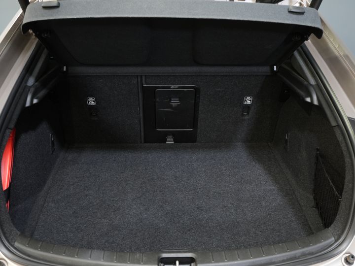 Polestar 2 Sedan Long Range 78 кВт·год 551 км WLTP LED/ Адаптивний круїз-контроль/ Пам'ять/ Підігрів сидінь/ 360-градусна камера/ Carplay/ Навігація/ Клімат-контроль