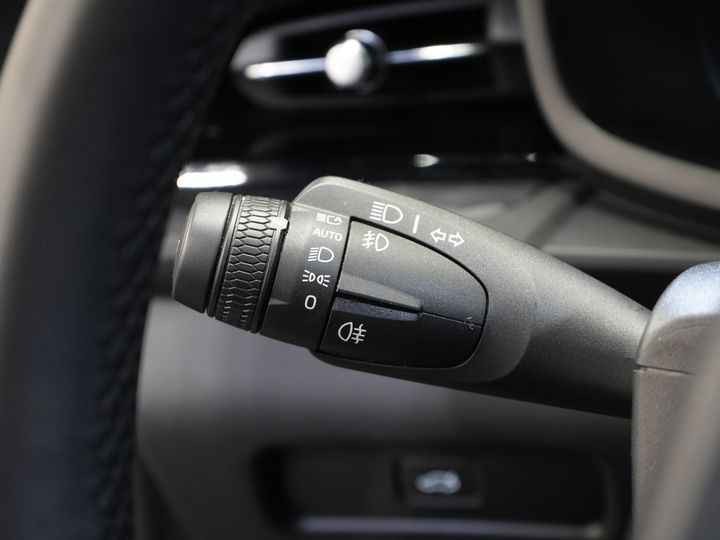 Polestar 2 Sedan Long Range 78 кВт·год 551 км WLTP LED/ Адаптивний круїз-контроль/ Пам'ять/ Підігрів сидінь/ 360-градусна камера/ Carplay/ Навігація/ Клімат-контроль