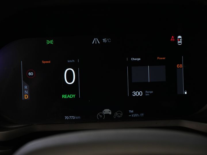 Polestar 2 Sedan Long Range 78 кВт·год 551 км WLTP LED/ Адаптивний круїз-контроль/ Пам'ять/ Підігрів сидінь/ 360-градусна камера/ Carplay/ Навігація/ Клімат-контроль