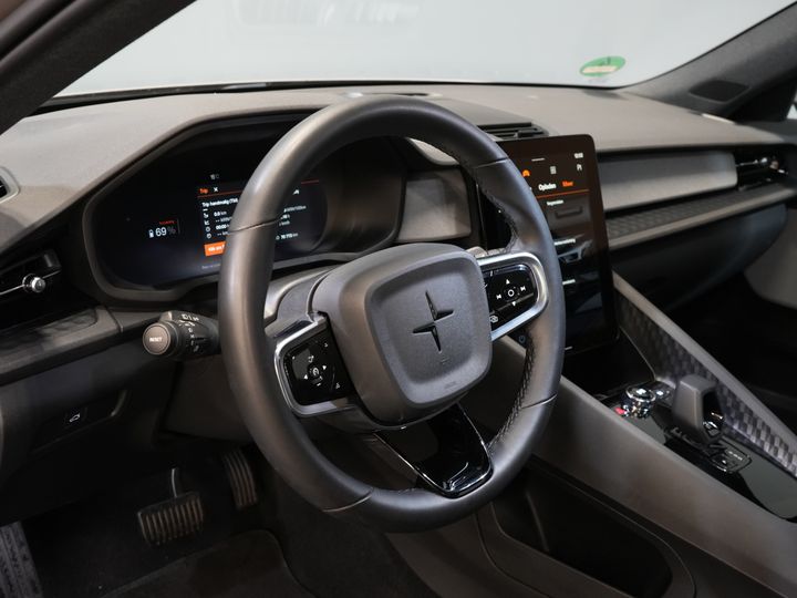 Polestar 2 Sedan Long Range 78 кВт·год 551 км WLTP LED/ Адаптивний круїз-контроль/ Пам'ять/ Підігрів сидінь/ 360-градусна камера/ Carplay/ Навігація/ Клімат-контроль