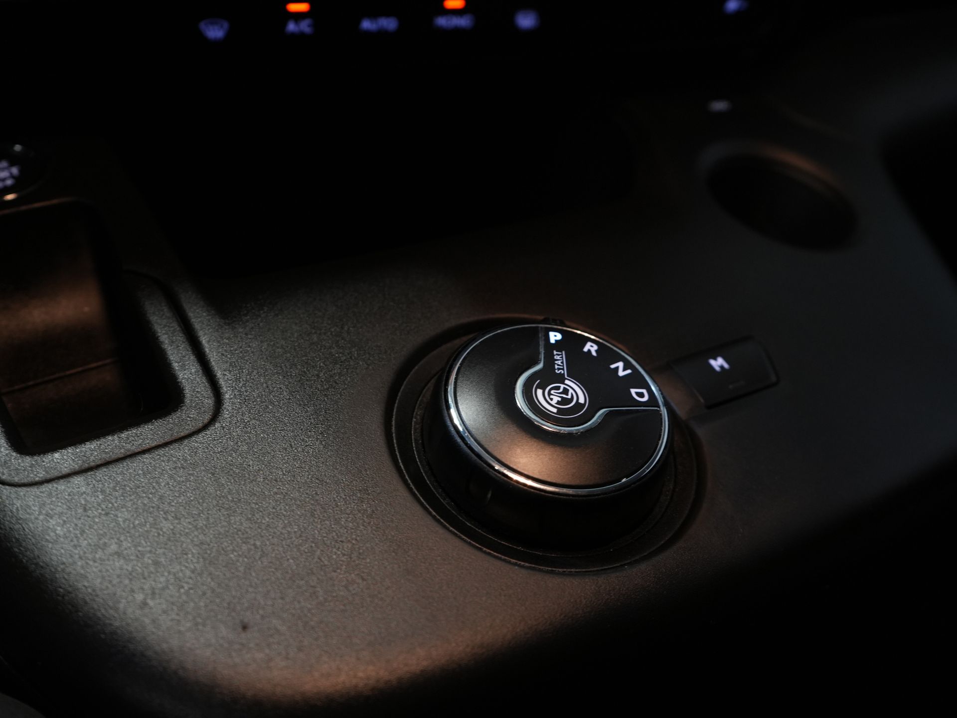 Vauxhall Combo Van 1.5D 130 к.с. авт. L2 Seatverw./ Würth/ Carplay/ Navi/ Climate/ PDC/ Cruise