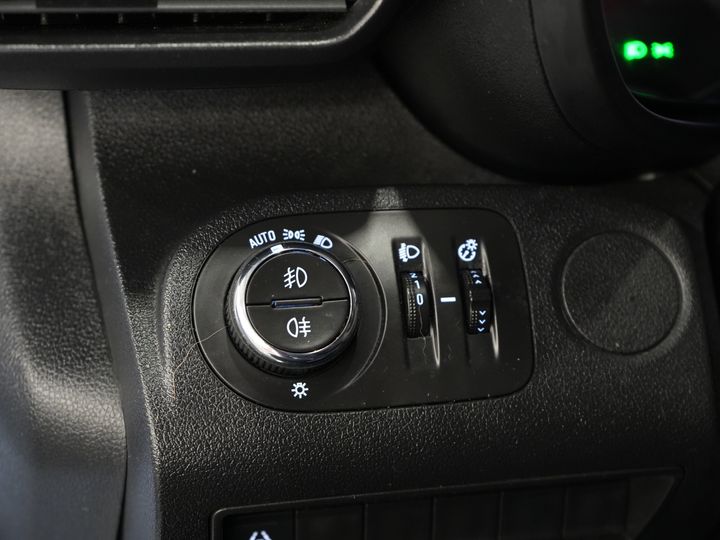 Vauxhall Combo Van 1.5D 130 к.с. авт. L2 Seatverw./ Würth/ Carplay/ Navi/ Climate/ PDC/ Cruise
