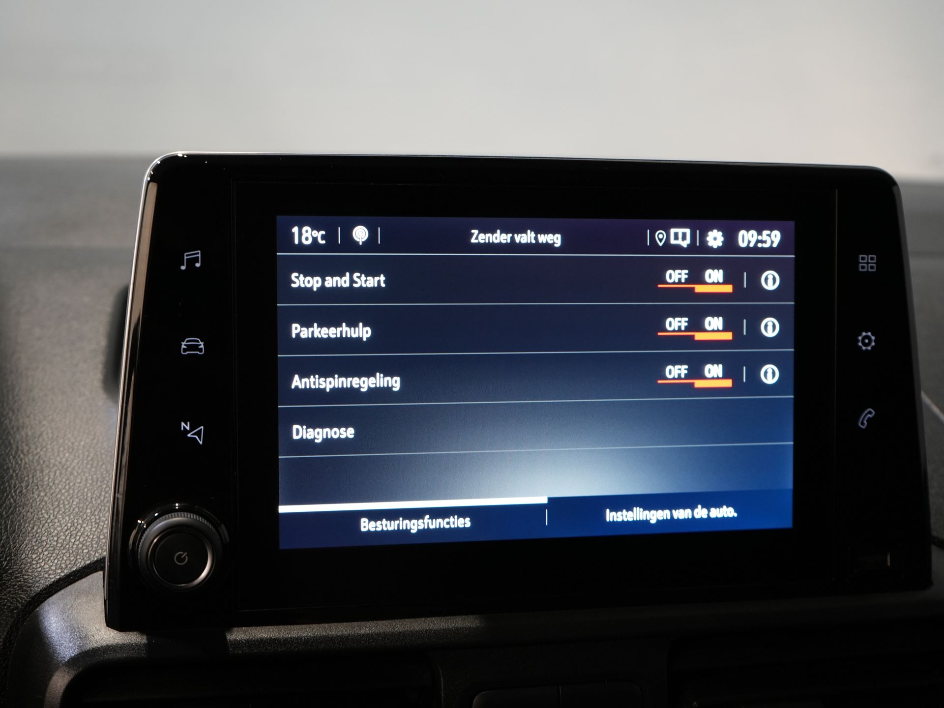 Vauxhall Combo Van 1.5D 130 к.с. авт. L2 Seatverw./ Würth/ Carplay/ Navi/ Climate/ PDC/ Cruise
