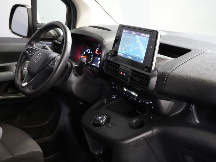 Vauxhall Combo Van 1.5D 130 к.с. авт. L2 Seatverw./ Würth/ Carplay/ Navi/ Climate/ PDC/ Cruise