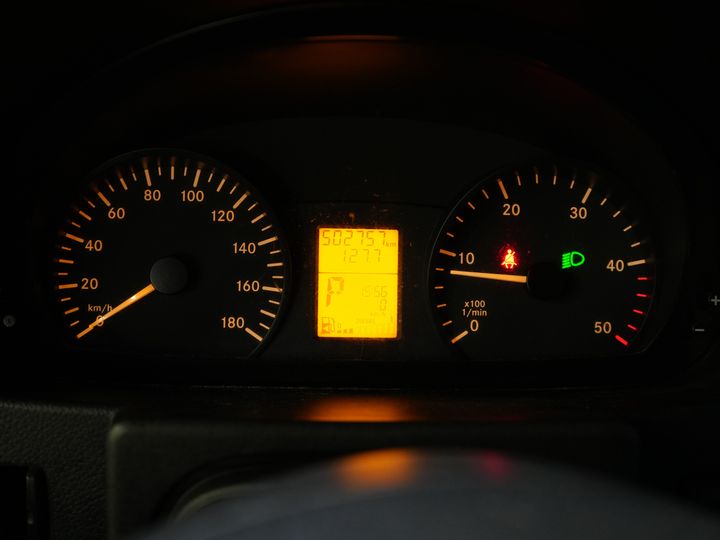 Mercedes-Benz Sprinter Kastenwagen 313 2.2 CDI Aut. L2H2 € 9.922 inkl. MwSt. EXPORT Combi/ 9 Personen/ Kombi/ 9P/ Airco/ Rollstuhllift/ elektr. Tür/ TÜV 9-2026