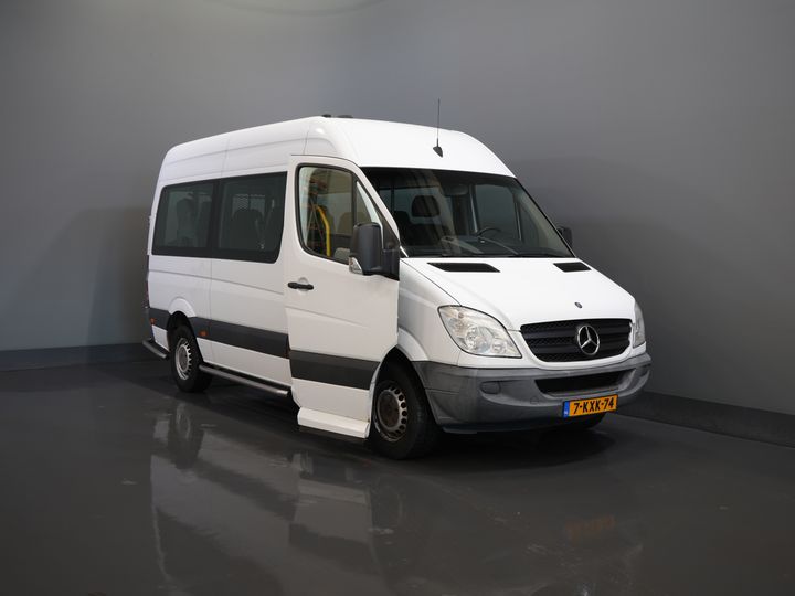 Mercedes-Benz Sprinter Kastenwagen 313 2.2 CDI Aut. L2H2 € 9.922 inkl. MwSt. EXPORT Combi/ 9 Personen/ Kombi/ 9P/ Airco/ Rollstuhllift/ elektr. Tür/ TÜV 9-2026