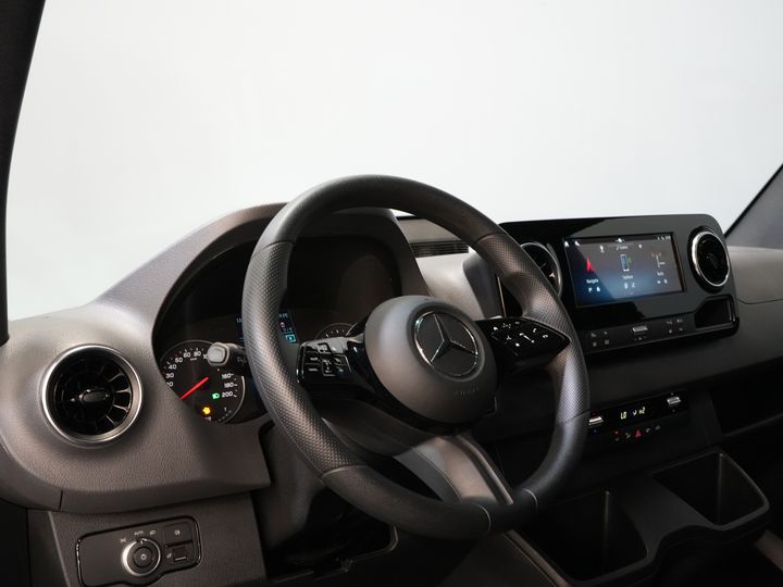 Mercedes-Benz Sprinter Bestelbus 317 CDI Aut. L2H2 VanStep/ 3.5t Trekverm./ LED/ 270Gr.Deuren/ Navi/ Camera/ Cruise/ PDC