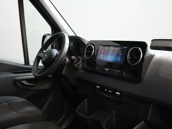 Mercedes-Benz Sprinter Bestelbus 317 CDI Aut. L2H2 VanStep/ 3.5t Trekverm./ LED/ 270Gr.Deuren/ Navi/ Camera/ Cruise/ PDC