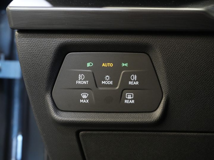 CUPRA Formentor SUV 1.4 TSI e-Hybrid Copper Edition 245 к.с. Pano/ Elek.Valve/ Adapt.Cruise/ Matrix/ Підігрів підставки/ Seatverw./ Steeringverw./ Carplay/ Комплектація