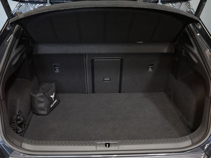 CUPRA Formentor SUV 1.4 TSI e-Hybrid Copper Edition 245 к.с. Pano/ Elek.Valve/ Adapt.Cruise/ Matrix/ Підігрів підставки/ Seatverw./ Steeringverw./ Carplay/ Комплектація