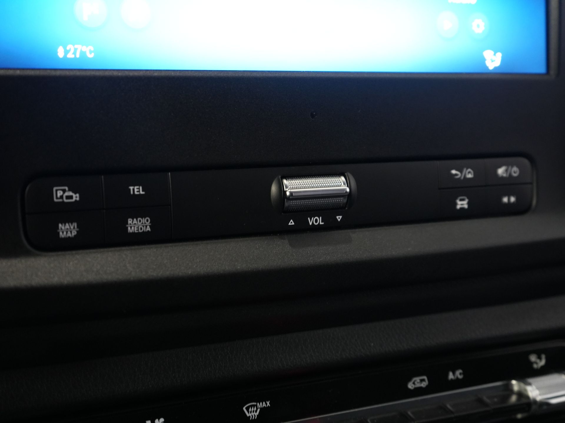 Mercedes-Benz Vito Van 116 CDI Aut. L3 LED/ 2.5t Towing capacity/ 270Gr. Doors/ Seat heating/ Carplay/ Camera/ Tow bar/ Cruise control/ PDC/ DAB