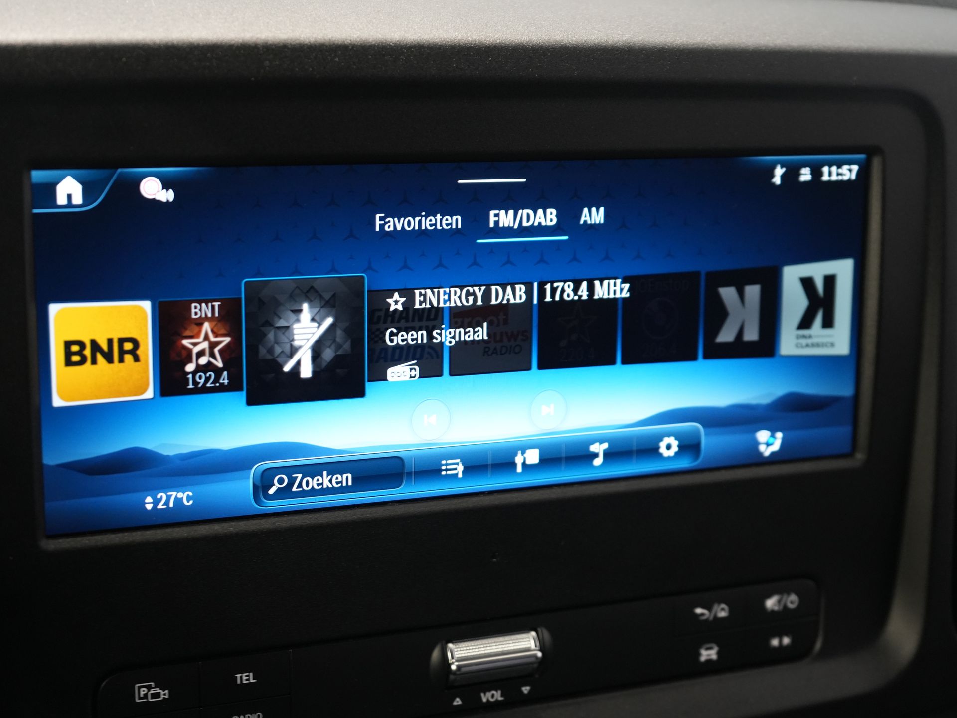 Mercedes-Benz Vito Van 116 CDI Aut. L3 LED/ 2.5t Towing capacity/ 270Gr. Doors/ Seat heating/ Carplay/ Camera/ Tow bar/ Cruise control/ PDC/ DAB