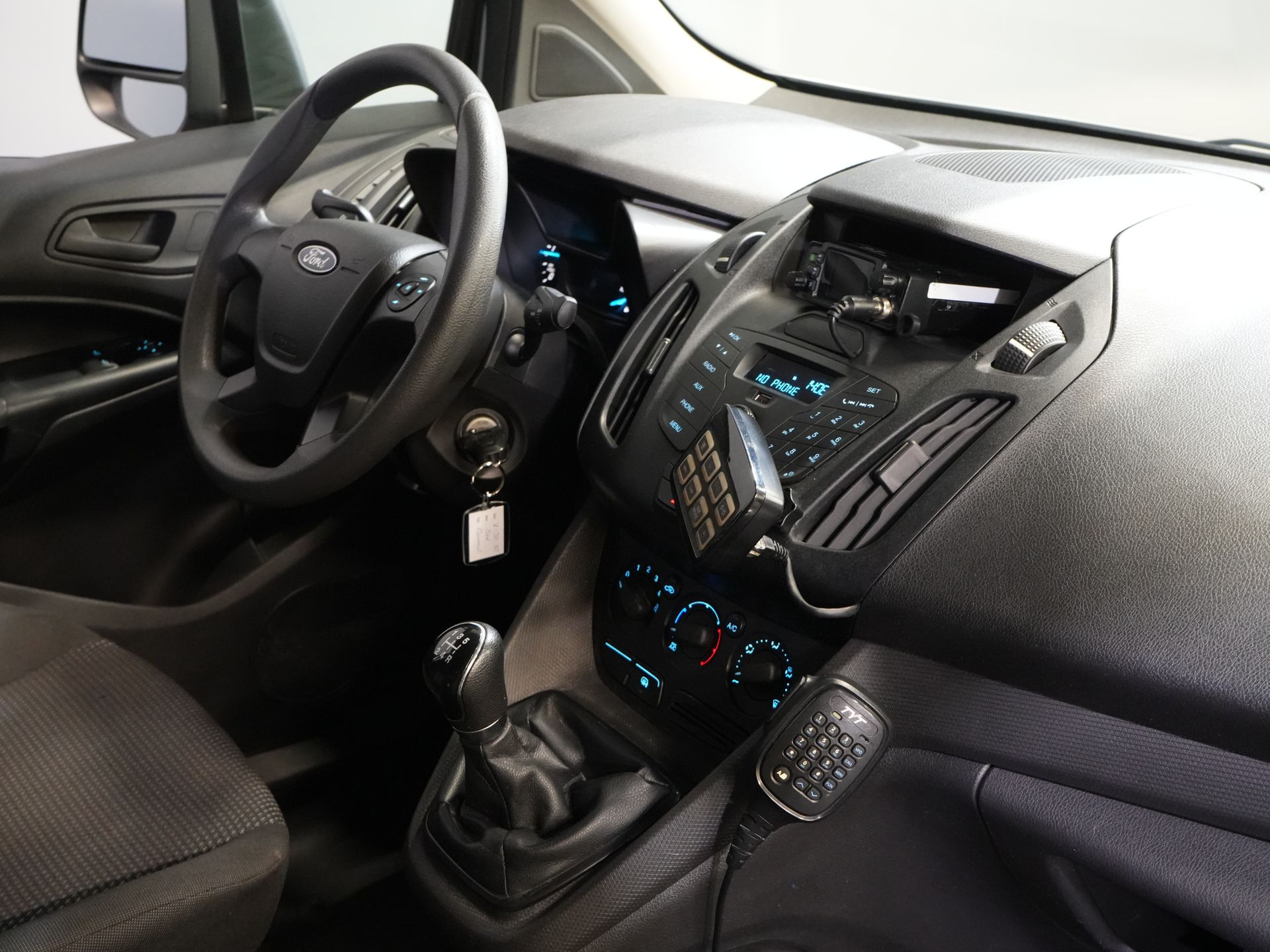 Ford Transit Connect Bestelbus 1.5 TDCI 75 pk BPM VRIJ! EURO 6/ NL Auto/ Airco/ Trekhaak