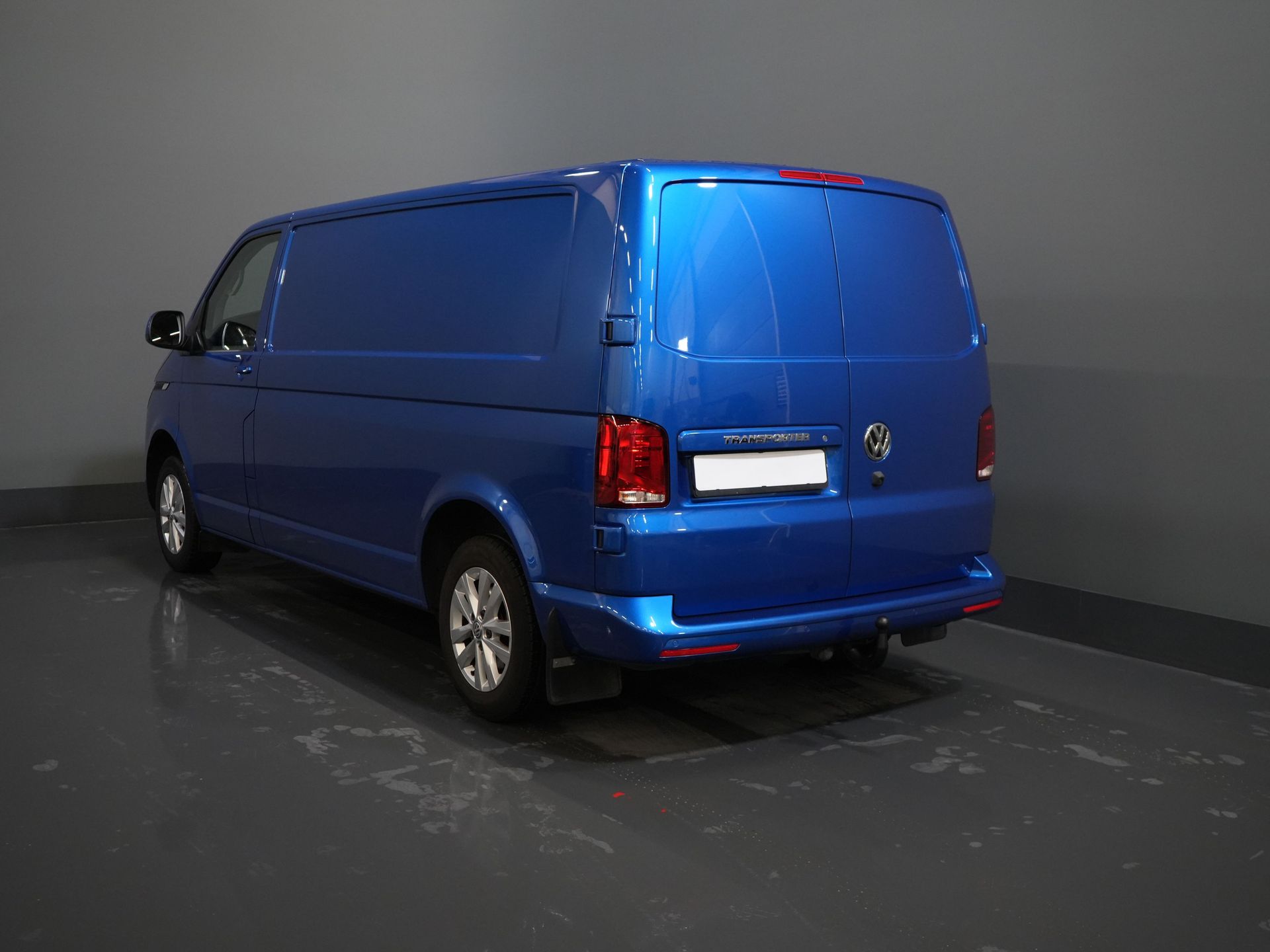 Volkswagen Transporter Van T6.1 2.0 TDI 150 KM L2 DSG Aut. Highline BPM GRATIS! Adapt.Cruise/ 2.5t Hak holowniczy/ Ogrzewanie podłogowe/ Seatverw./ LED/ Carplay/ Navi/ Cam