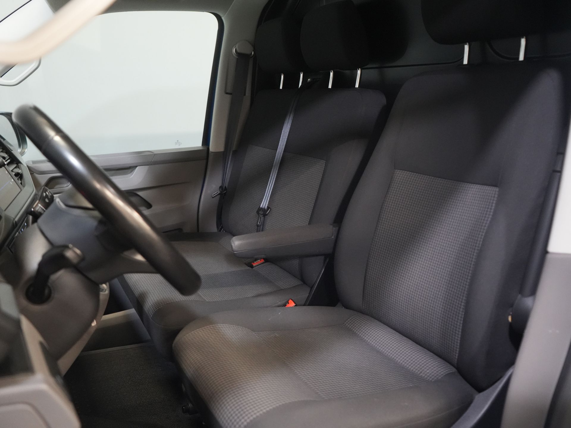 Volkswagen Transporter Van T6.1 2.0 TDI 150 к.с. L2 DSG Aut. Highline BPM БЕЗКОШТОВНО! Адапт.круїз/ 19