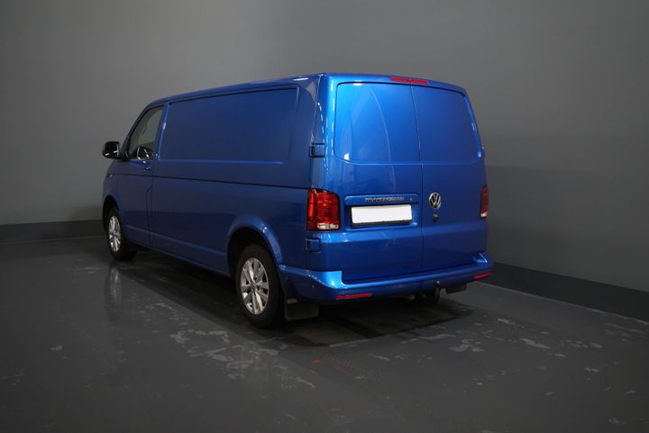 Volkswagen Transporter Van T6.1 2.0 TDI 150 hp L2 DSG Aut. Highline BPM FREE! Adapt.Cruise/ 2.5t Towbar/ Stand heater/ Seatverw./ LED/ Carplay/ Navi/ Cam