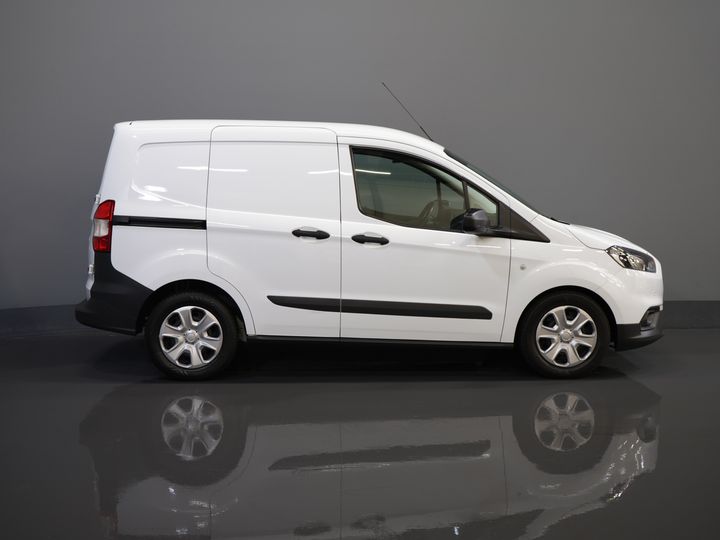 Ford Transit Courier Bestelbus 1.5 TDCI BPM VRIJ! NL Auto/ 2xSchuifdeur/ Carplay/ Airco/ PDC/ Cruise