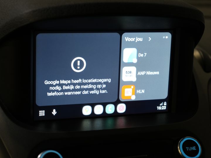 Ford Transit Courier Bestelbus 1.5 TDCI BPM VRIJ! NL Auto/ 2xSchuifdeur/ Carplay/ Airco/ PDC/ Cruise