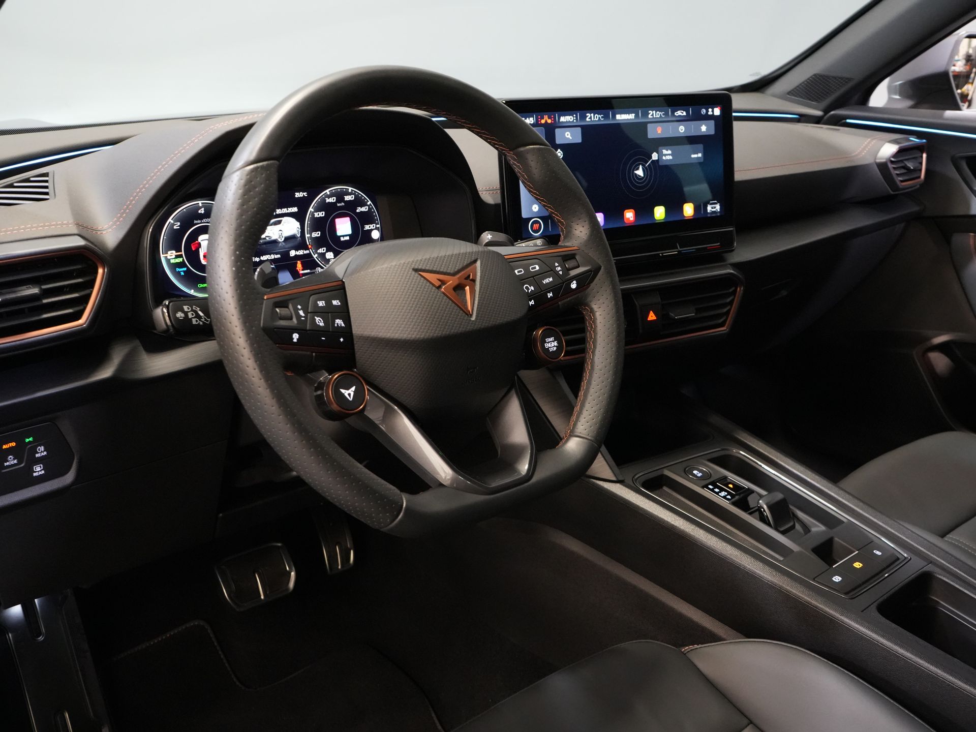 CUPRA Formentor SUV 1.4 e-Hybrid VZ Performance Pelle/ Memory/ Elek.Valve/ Carplay/ Seatverw./ Adapt.Cruise/ Standkachel/ Steeringverw./ 19” LMV